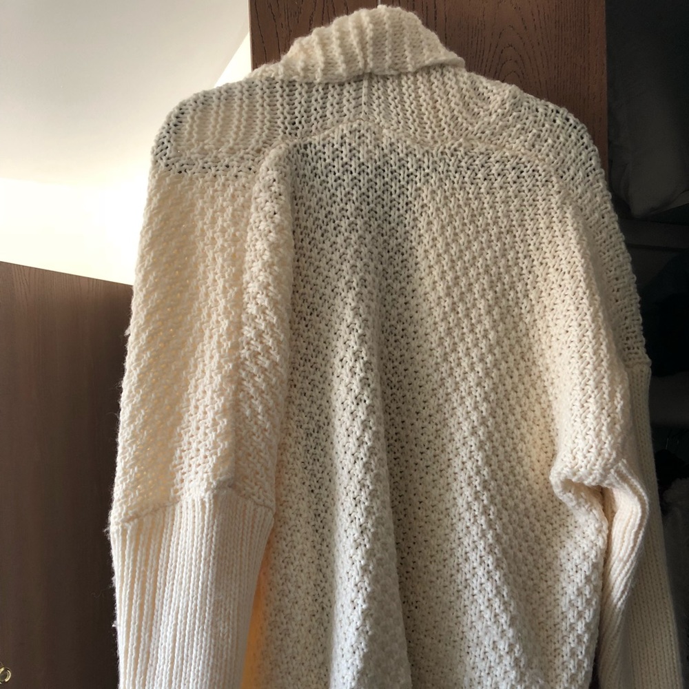 Knitted Cream Sweater❕